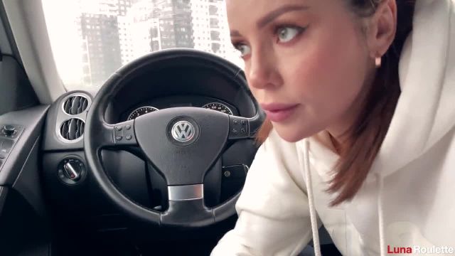 Hot blowjob in the parking lot with cum swallowing - 6