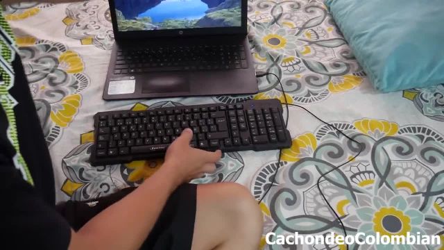 I PAY MY NEIGHBOR WITH MY TIGHT PANOCHA FOR FIXING MY PC - 2