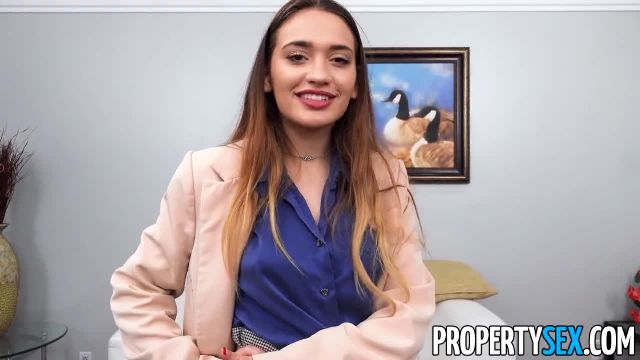 PropertySex Good-Looking Real Estate Agent Bangs Her Mother's Client - 3